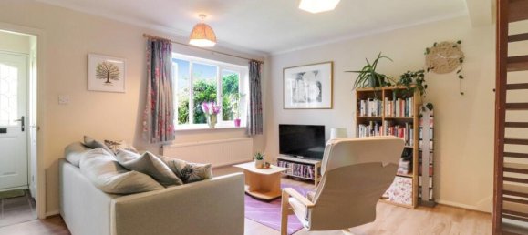 2 bedrooms Commercial property in Guildford, United Kingdom No. 13818 5