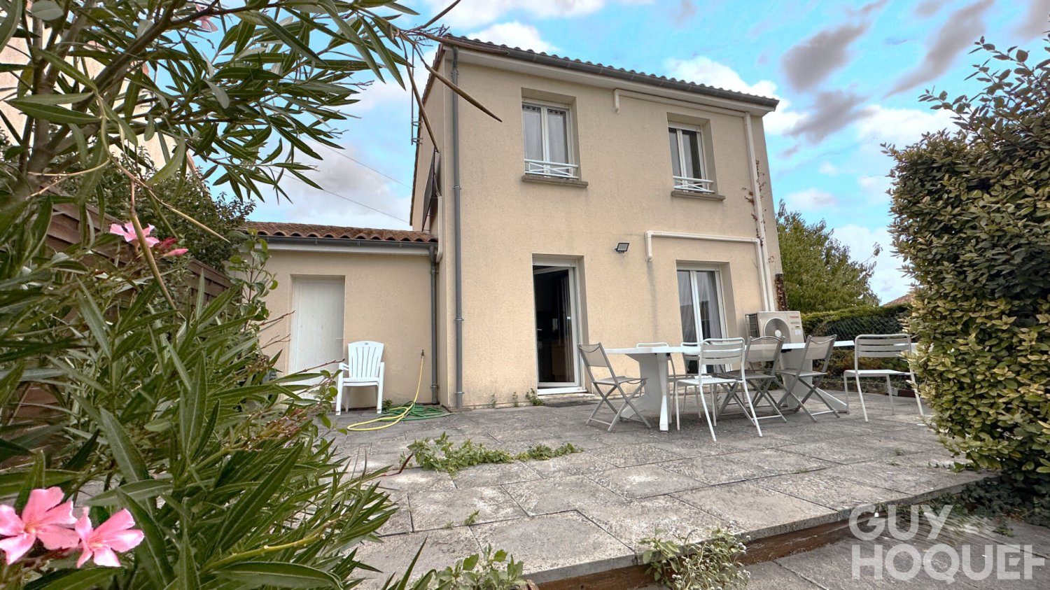 Casa de 3 dormitorios en Montamise, France No. 348458