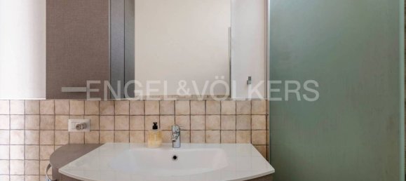 3 Schlafzimmer Haus in Ranco, Italy, Nr. 332111 21