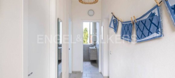 3 Schlafzimmer Haus in Ranco, Italy, Nr. 332111 12