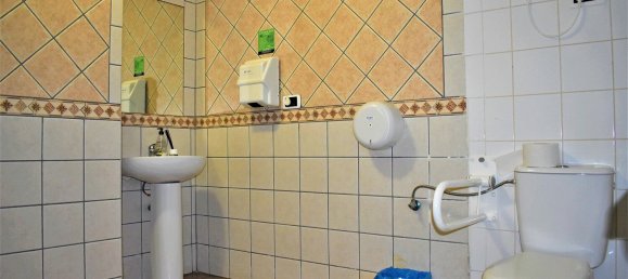 Gewerbliche Immobilie in Granadilla de Abona, Spain 120m², Nr. 188170 3