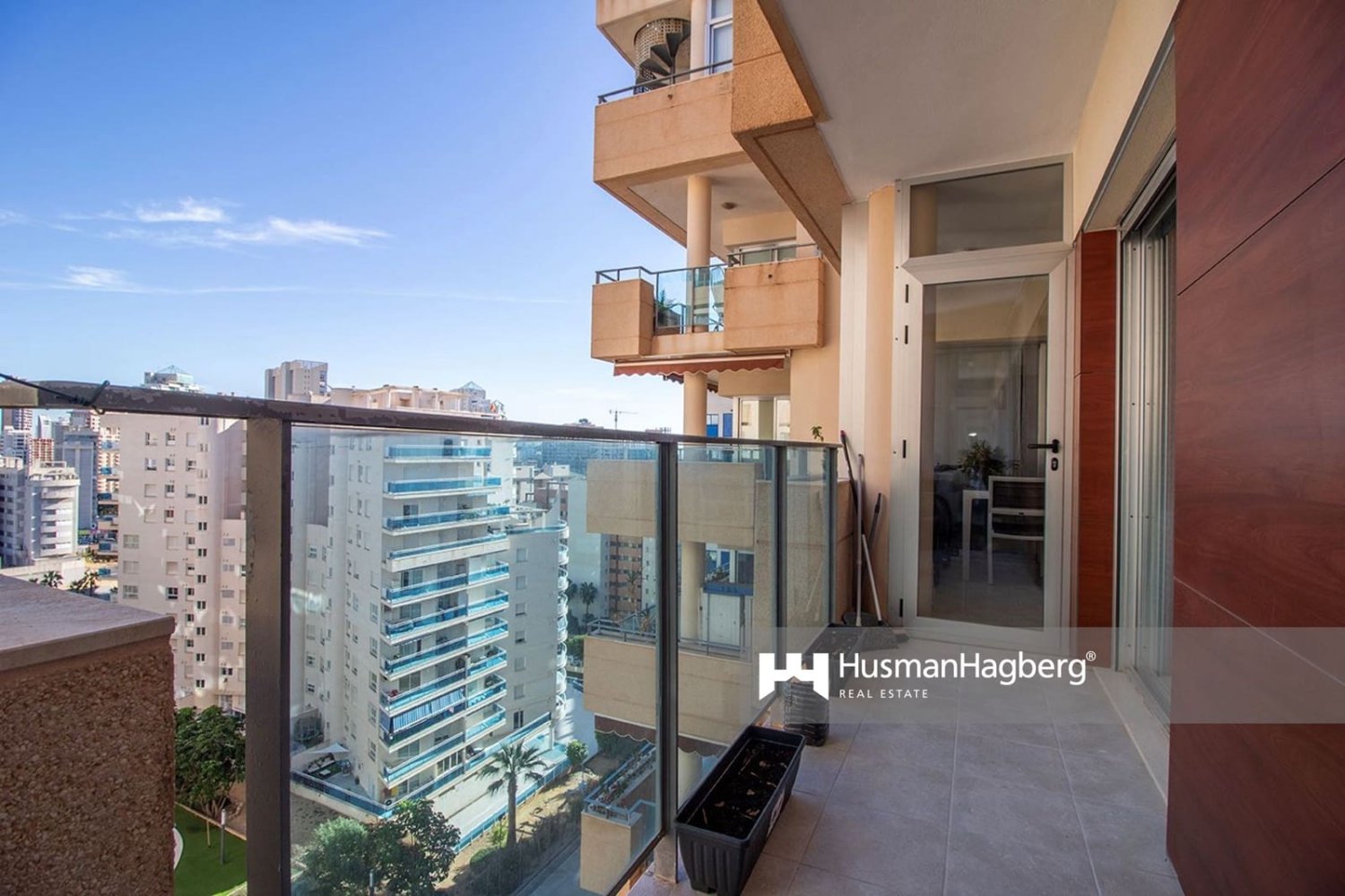 Квартира с 2 спальнями в Аликанте, Испания № 238355