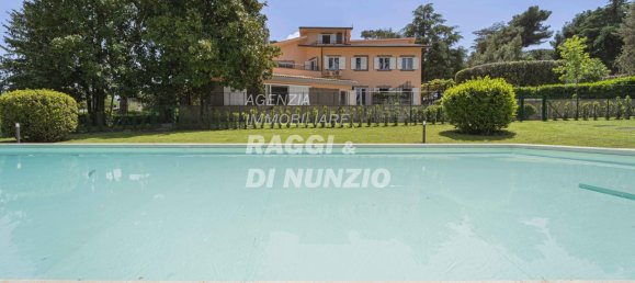 Квартира с 2 спальнями в Гроттаферрата, Италия № 156309 25