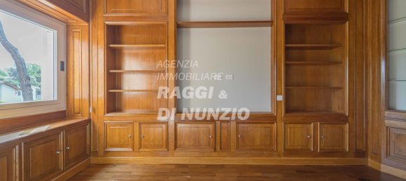 Квартира с 2 спальнями в Гроттаферрата, Италия № 156309 16