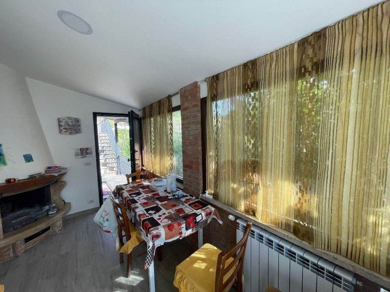 5-Zimmer Wohnung in Siena, Italy, Nr. 226529