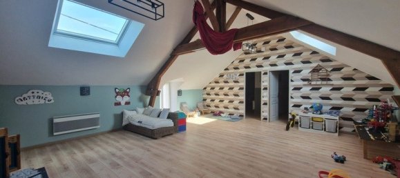 4 Schlafzimmer Haus in Lethuin, France, Nr. 214751 12