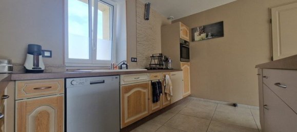 4 Schlafzimmer Haus in Lethuin, France, Nr. 214751 4