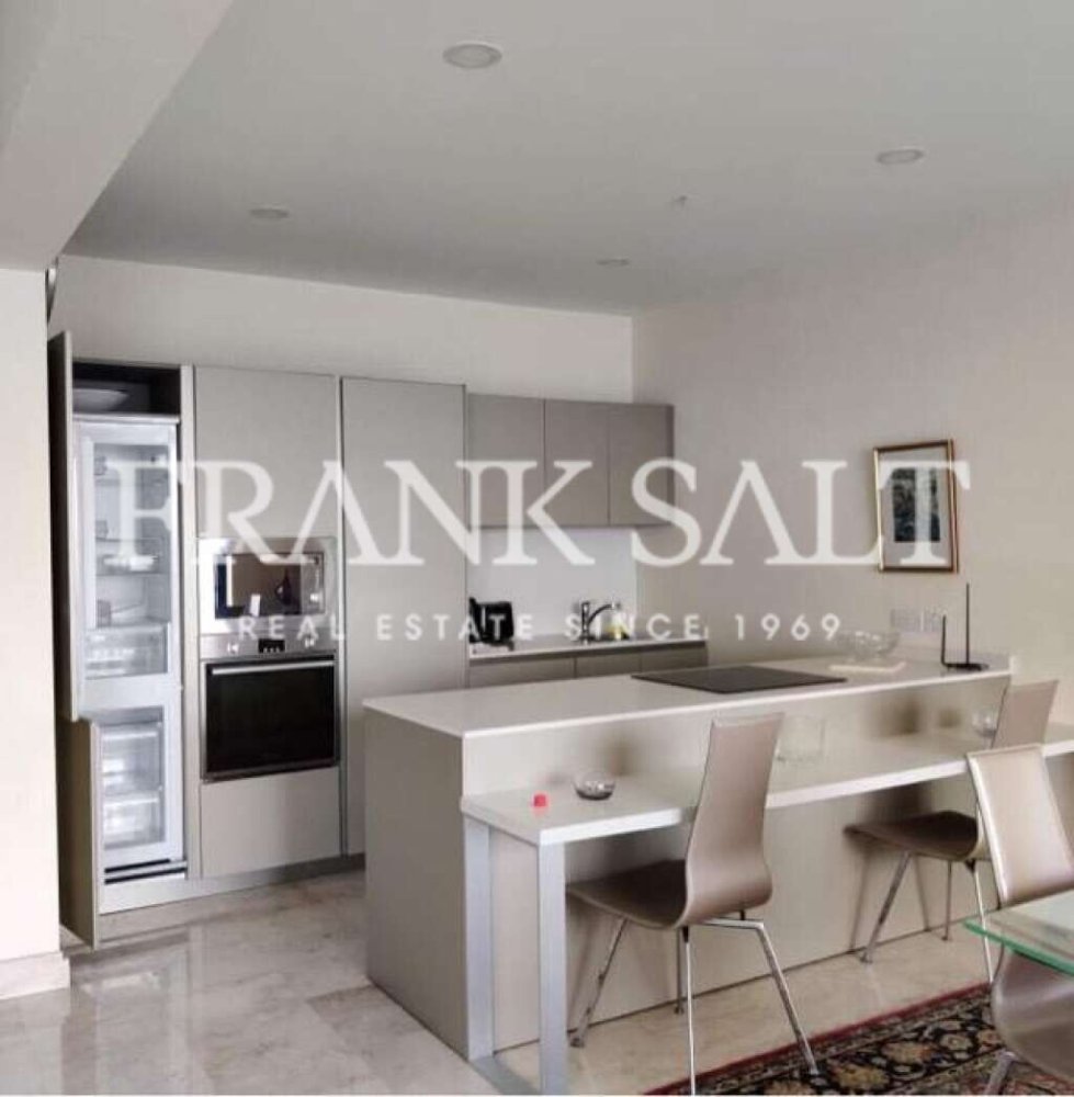 4 غرف نوم شقة في Sliema, Malta رقم 9885