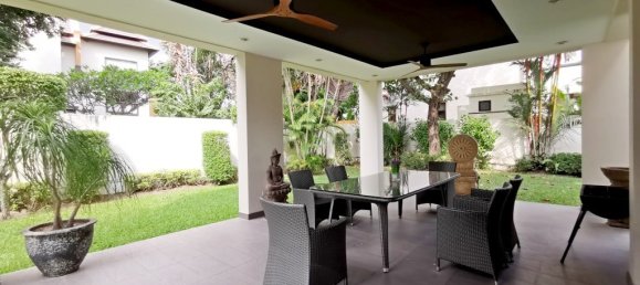 4 chambres house à louer à Pattaya, Chonburi, Eastern Thailand, Thailand № 57687 5