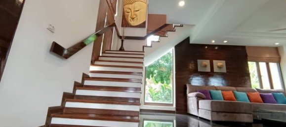 4 chambres house à louer à Pattaya, Chonburi, Eastern Thailand, Thailand № 57687 20
