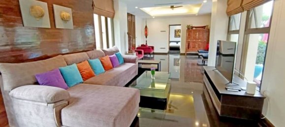 4 chambres house à louer à Pattaya, Chonburi, Eastern Thailand, Thailand № 57687 8