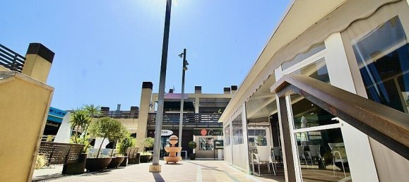 66m² Commercial property in Urbanizacion Las Filipinas, Spain No. 14452 3