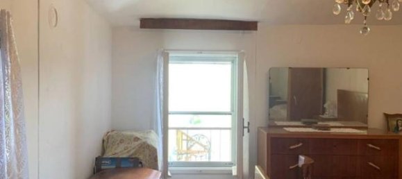 3-salle Appartement à San Pietro in Casale, Italy No. 67779 28