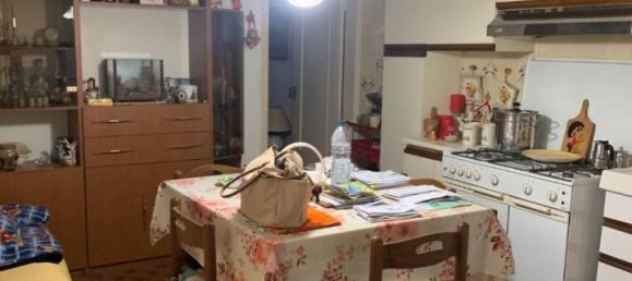 3-salle Appartement à San Pietro in Casale, Italy No. 67779 14