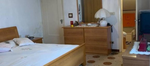 3-salle Appartement à San Pietro in Casale, Italy No. 67779 26