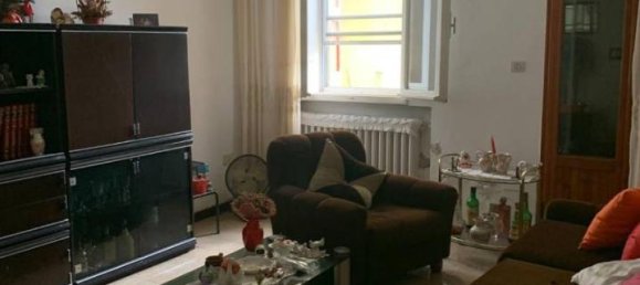 3-salle Appartement à San Pietro in Casale, Italy No. 67779 3