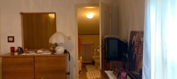 3-salle Appartement à San Pietro in Casale, Italy No. 67779 25