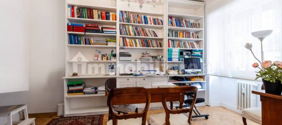 5 bedrooms Apartment in Rome, Italy No. 325057 16