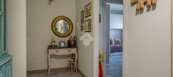 Apartamento de 3 habitaciónes en Salò, Italy No. 261503 12
