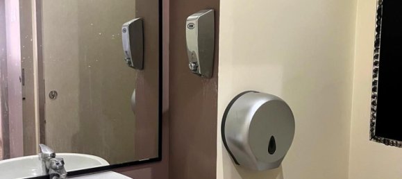 Propiedad comercial de 2 dormitorios en Valencia, Spain No. 143663 5