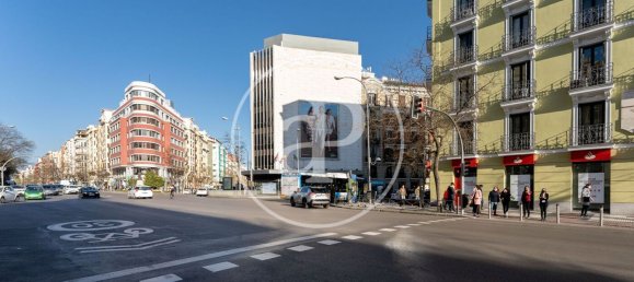 2 bedrooms Apartment in Madrid, Spain No. 117647 15