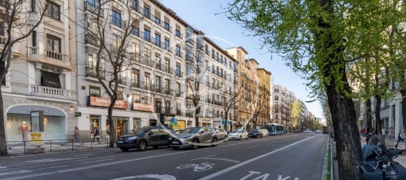 2 bedrooms Apartment in Madrid, Spain No. 117647 14