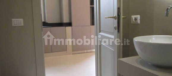 1 bedroom Apartment in Florence, Italy No. 309018 13