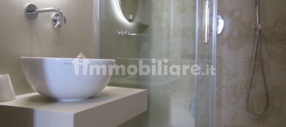 1 bedroom Apartment in Florence, Italy No. 309018 12