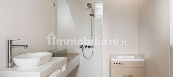 1 bedroom Apartment in Rome, Italy No. 349881 7