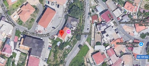 4 bedrooms Apartment in Pentone, Italy No. 262615 8