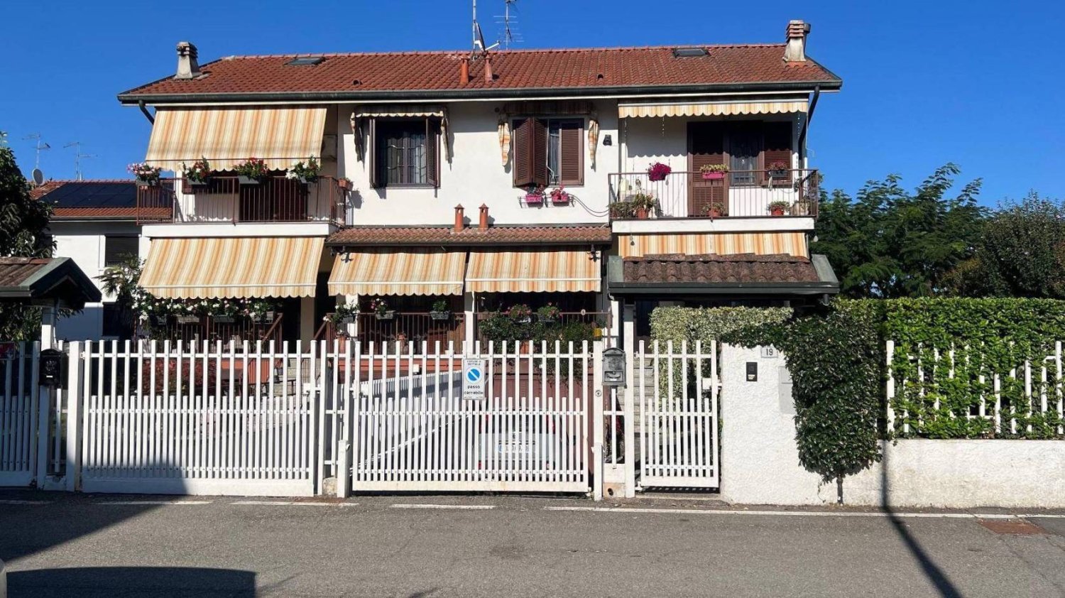 3 غرف نوم فيلا في Settala, Italy رقم 295924