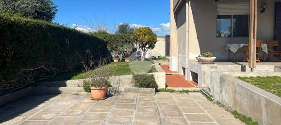 4 rooms Villa in Quartu Sant'Elena, Italy No. 7316 2