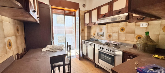 5 rooms Apartment in Messina, Italy No. 251347 2
