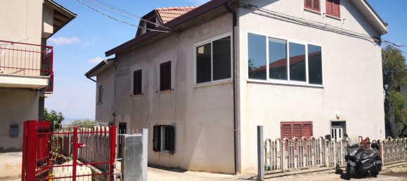 10 rooms House in Casalincontrada, Italy No. 189457 2