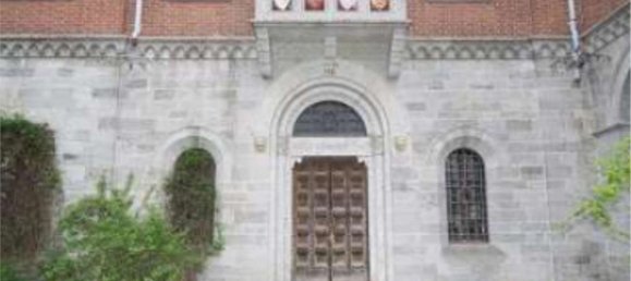 21 bedroom House in Gavirate, Italy No. 365532 6