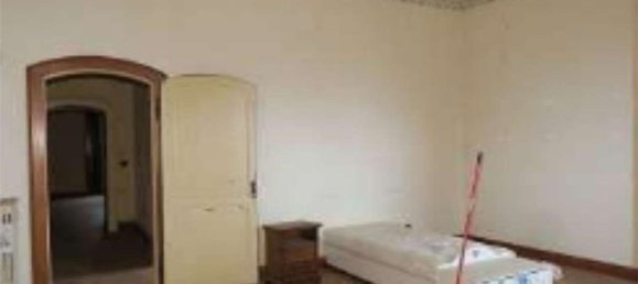 21 Schlafzimmer Haus in Gavirate, Italy, Nr. 365532 44