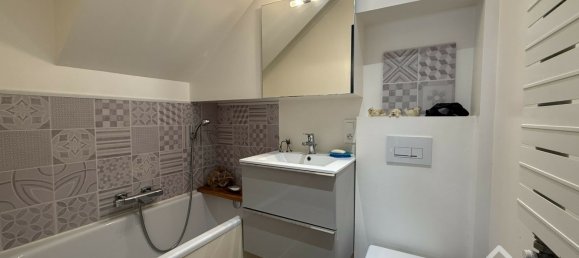 6 bedrooms Villa in Brizambourg, France No. 114345 11