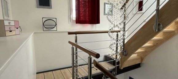 6 bedrooms Villa in Brizambourg, France No. 114345 3