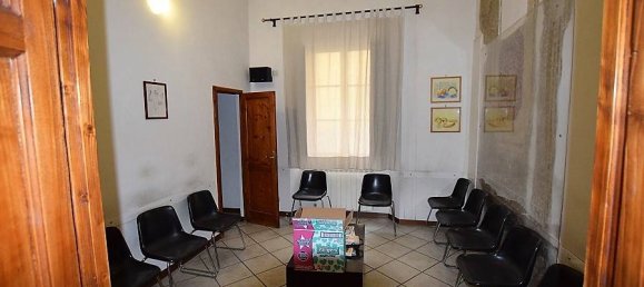 Квартира с 2 спальнями в Поджибонси, Италия № 62087 3