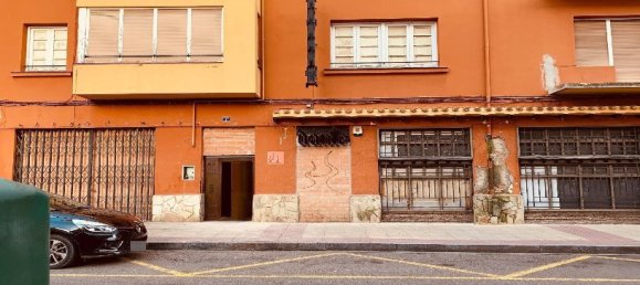 3 Schlafzimmer Gebäude in Miranda de Ebro, Spain, Nr. 84797 2