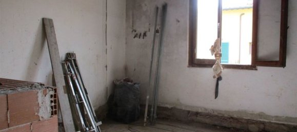 6غرفة شقة في Campi Bisenzio, Italy رقم 37166 18