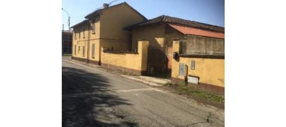 Villa de 4 dormitorios en Cura Carpignano, Italy No. 253055 2