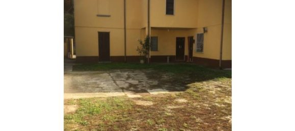 Villa de 4 dormitorios en Cura Carpignano, Italy No. 253055 3