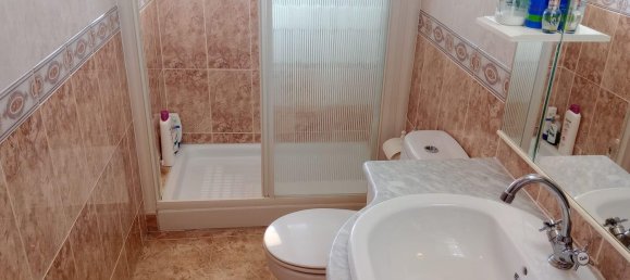 Dúplex de 4 dormitorios en Benidorm, Spain No. 82969 33