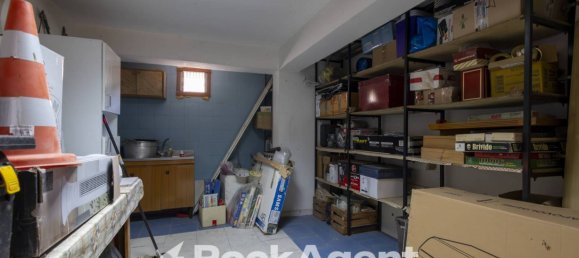 4 bedrooms Apartment in Catanzaro, Italy No. 296151 23