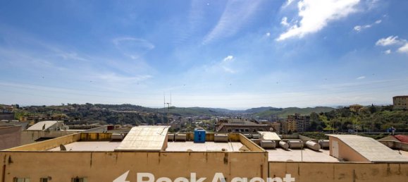 4 bedrooms Apartment in Catanzaro, Italy No. 296151 28