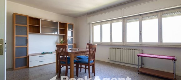 4 bedrooms Apartment in Catanzaro, Italy No. 296151 3