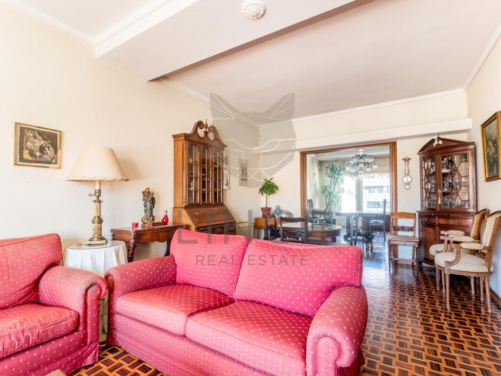 4 bedrooms Penthouse in Lisbon, Portugal No. 94552