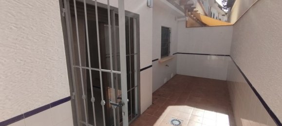 3 bedrooms Townhouse in San Miguel de Salinas, Spain No. 190739 23