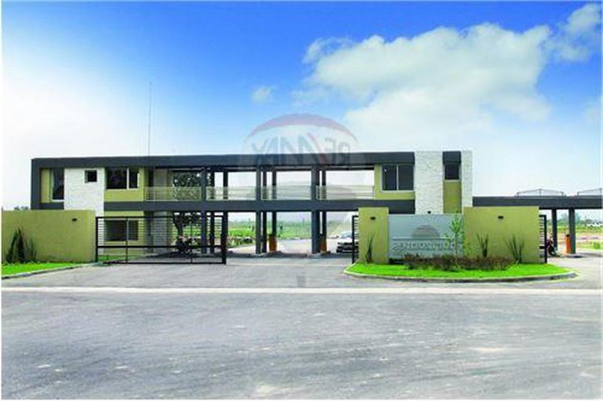  Land in Presidente Peron, Argentina No. 35319